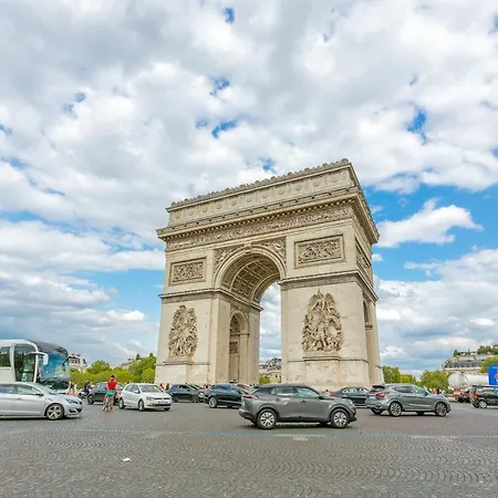 Arc De Triomphe Luxury Place Apartment